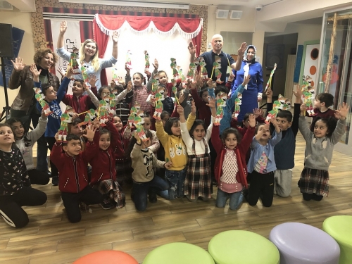 Gaziantep’in Çocuk Kütüphanelerinde Karagöz ve Hacivat Oyunları Sergilendi